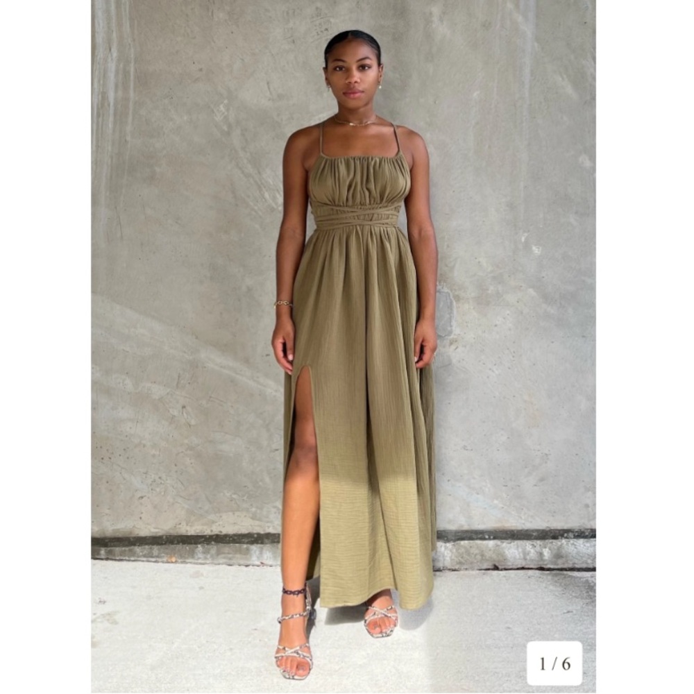 Beýu Yara maxi dress with side slit L/Xl